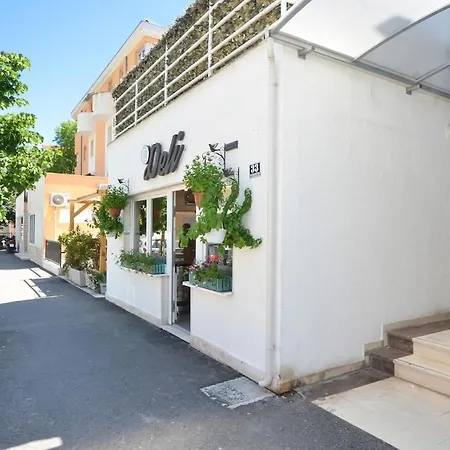 Art Fusion W Fast Wifi, Near Old Town &